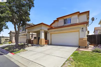 1205 Nellis Ct, Pittsburg, CA 94565 - Photo 3
