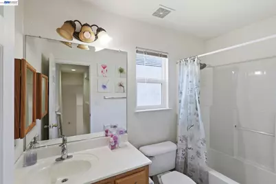 1205 Nellis Ct, Pittsburg, CA 94565 - Photo 25