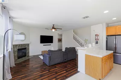 1205 Nellis Ct, Pittsburg, CA 94565 - Photo 13
