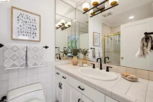 122 Vicente Rd, Berkeley, CA 94705 - Photo 47