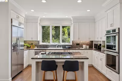 122 Vicente Rd, Berkeley, CA 94705 - Photo 17