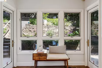 122 Vicente Rd, Berkeley, CA 94705 - Photo 19