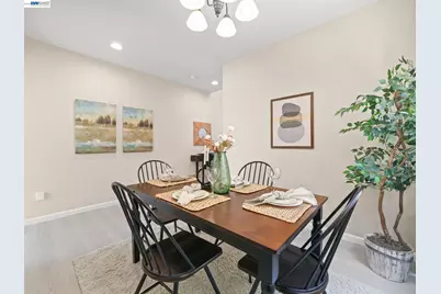 6812 Aberdale Cir, San Ramon, CA 94582 - Photo 11