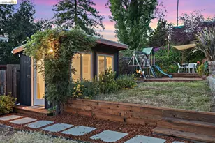 4546 Virginia Ave, Oakland, CA 94619 - Photo 29