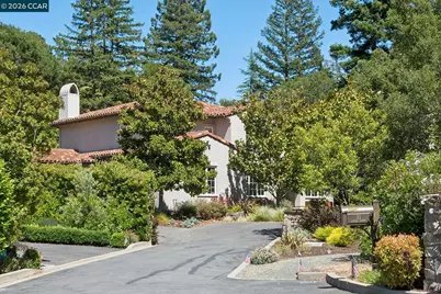 31 Sandy Ct, Orinda, CA 94563 - Photo 47