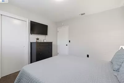 1254 Chelsea Pl, Manteca, CA 95336 - Photo 19