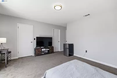 1254 Chelsea Pl, Manteca, CA 95336 - Photo 25