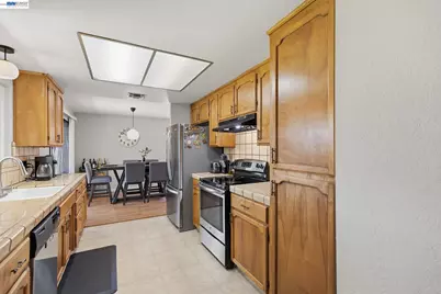 1254 Chelsea Pl, Manteca, CA 95336 - Photo 15