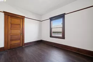 1165 64th St, Oakland, CA 94608 - Photo 21