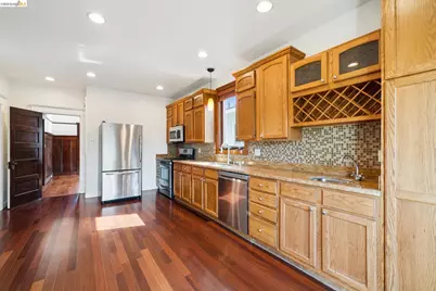 1165 64th Street, Oakland, CA 94608 - Photo 13