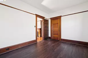 1165 64th St, Oakland, CA 94608 - Photo 19