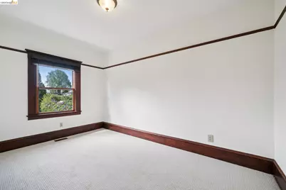 1165 64th Street, Oakland, CA 94608 - Photo 15