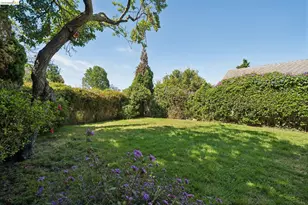 1165 64th St, Oakland, CA 94608 - Photo 25
