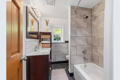 4507 Tulip Ave, Oakland, CA 94619 - Photo 37