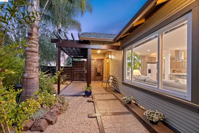 4507 Tulip Ave, Oakland, CA 94619 - Photo 5