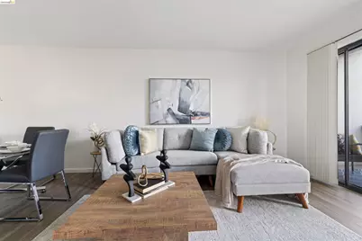 4 Admiral Dr #B430, Emeryville, CA 94608 - Photo 3