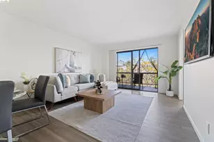 4 Admiral Dr, Emeryville, CA 94608 - Photo 1