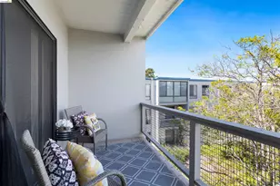 4 Admiral Dr, Emeryville, CA 94608 - Photo 15