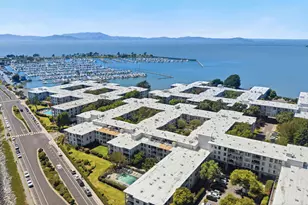 4 Admiral Dr, Emeryville, CA 94608 - Photo 17
