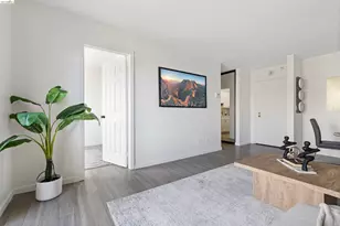 4 Admiral Dr, Emeryville, CA 94608 - Photo 5
