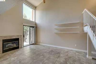 1351 Hood Rd, Sacramento, CA 95825 - Photo 5