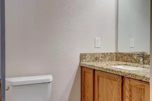 1351 Hood Rd, Sacramento, CA 95825 - Photo 13