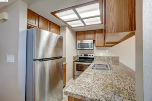 1351 Hood Rd, Sacramento, CA 95825 - Photo 11