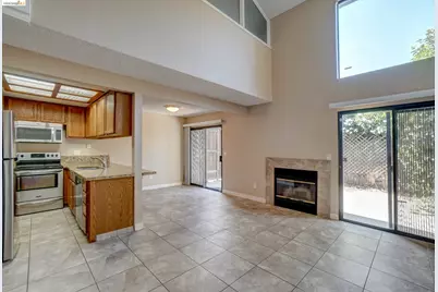 1351 Hood Rd, Sacramento, CA 95825 - Photo 7