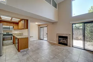 1351 Hood Rd, Sacramento, CA 95825 - Photo 7