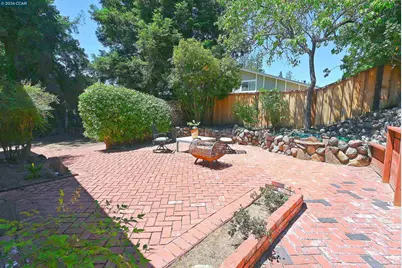 1543 Windwood Ct, Martinez, CA 94553 - Photo 39