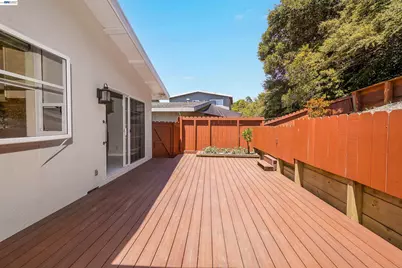 716 Courtland Avenue, Richmond, CA 94805 - Photo 47