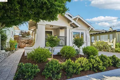 5444 Lawton Ave, Oakland, CA 94618 - Photo 3
