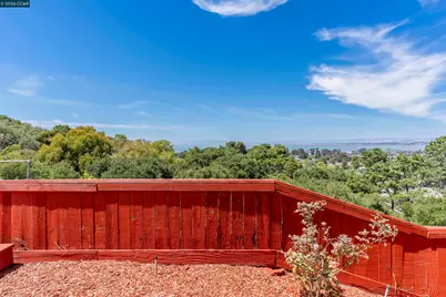 1418 Greenfield Cir, Pinole, CA 94564 - Photo 55