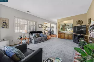 1372 Fascination Cir, Richmond, CA 94803 - Photo 25