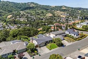 1372 Fascination Cir, Richmond, CA 94803 - Photo 37