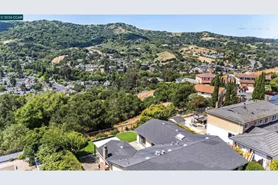 1372 Fascination Cir, Richmond, CA 94803 - Photo 33