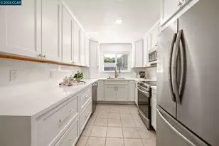 7556 Silvertree Ln, Dublin, CA 94568 - Photo 9