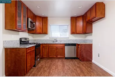 1371 Springhill Dr, Pittsburg, CA 94565 - Photo 3