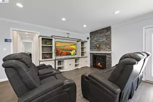 30532 Carroll Ave, Hayward, CA 94544 - Photo 11
