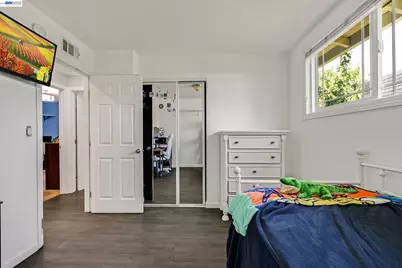 30532 Carroll Ave, Hayward, CA 94544 - Photo 29