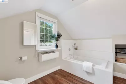 838 I St, Livermore, CA 94550 - Photo 25