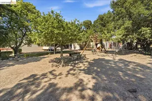 2721 Hidden Ln, Hayward, CA 94541 - Photo 29