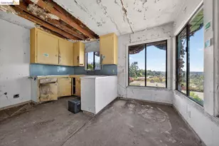 605 Sea View Dr, El Cerrito, CA 94530 - Photo 15