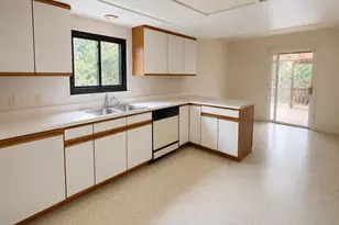 859 Mills Ave, San Bruno, CA 94066 - Photo 3