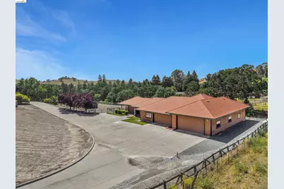 5885 Bruce Dr, Danville, CA 94506 - Photo 55