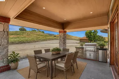 5885 Bruce Dr, Danville, CA 94506 - Photo 15