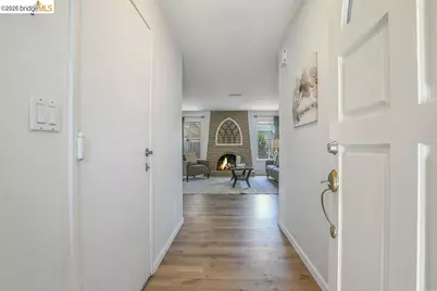 979 Walnut Dr, Oakley, CA 94561 - Photo 5