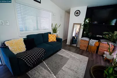 3875 Castro Valley Blvd #32, Castro Valley, CA 94546 - Photo 9