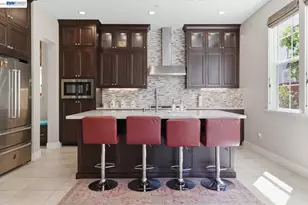 37515 Sea Bank St, Newark, CA 94560 - Photo 9