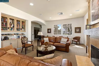 287 Mandarin Cir, Vacaville, CA 95687 - Photo 59